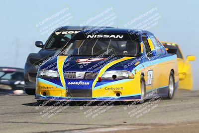 media/Oct-26-2025-CalClub SCCA (Sun) [[8ce1e69566]]/Group 2/Grapevine/